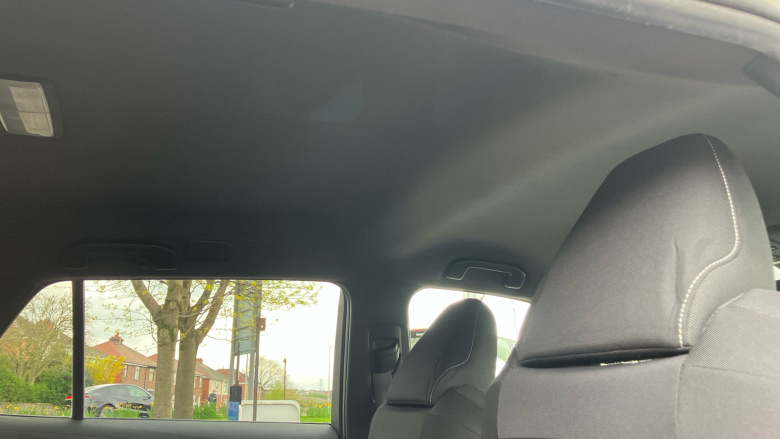 Toyota Corolla 2.0 VVT-i Hybrid Design 5dr CVT Hybrid Estate